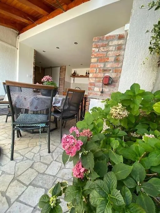 Prelijep Stan + Unutarnji Kamin Apartment Rijeka