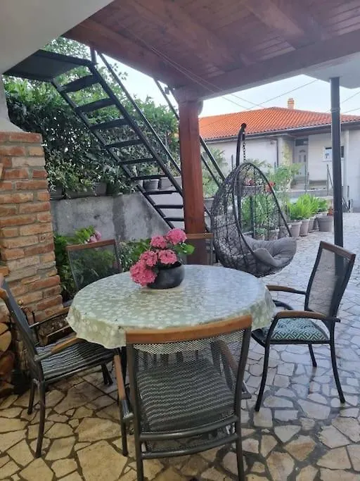 Prelijep Stan + Unutarnji Kamin Apartment Rijeka